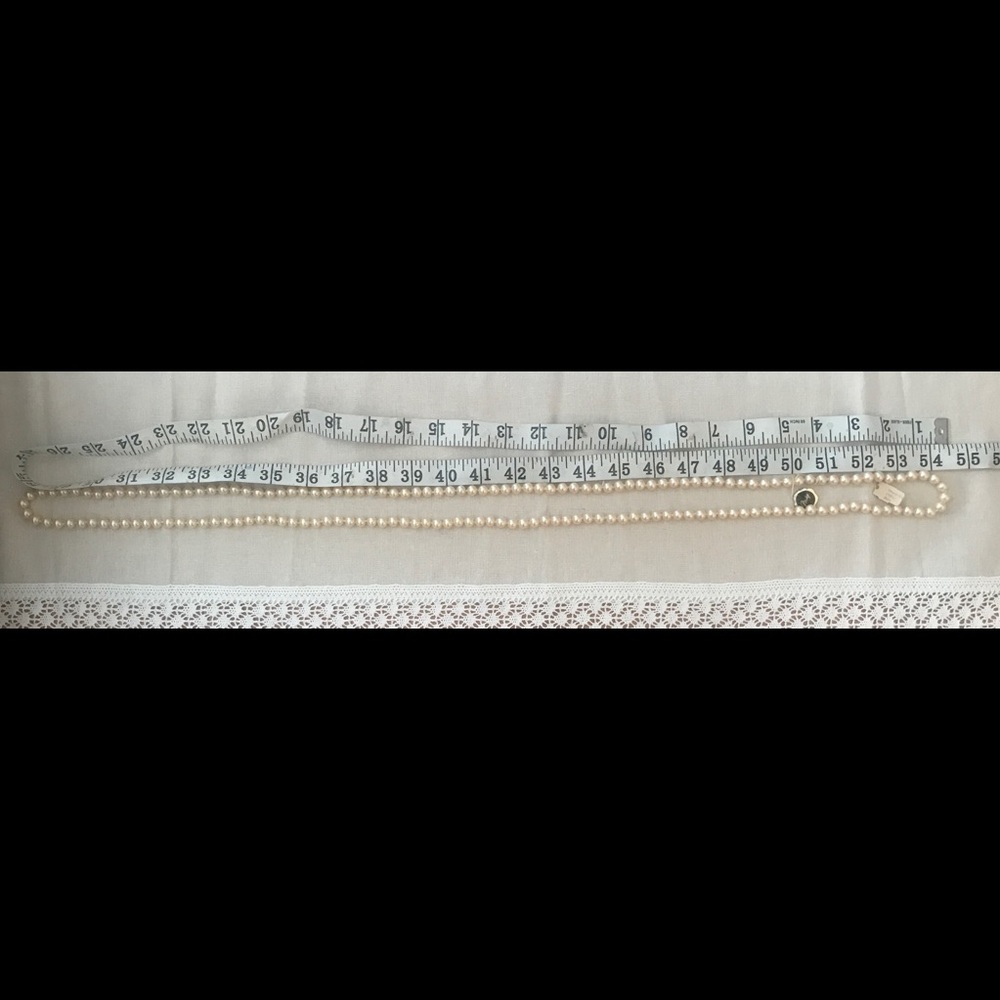 Vintage 1960’s Prestige glass pearls 54”extra long - Picture 6 of 13
